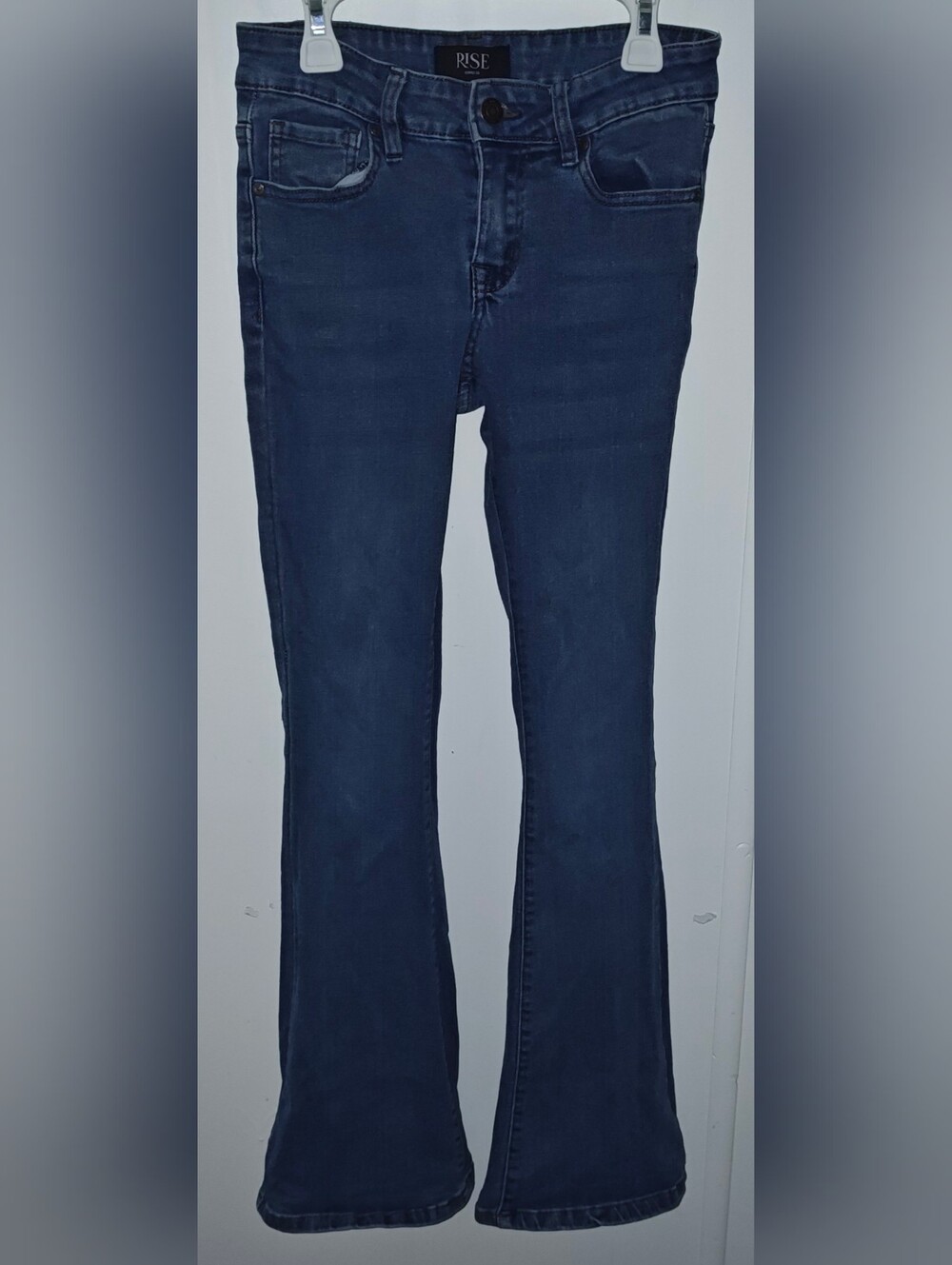 Women’s Medium Wash Flare Jeans By Rise